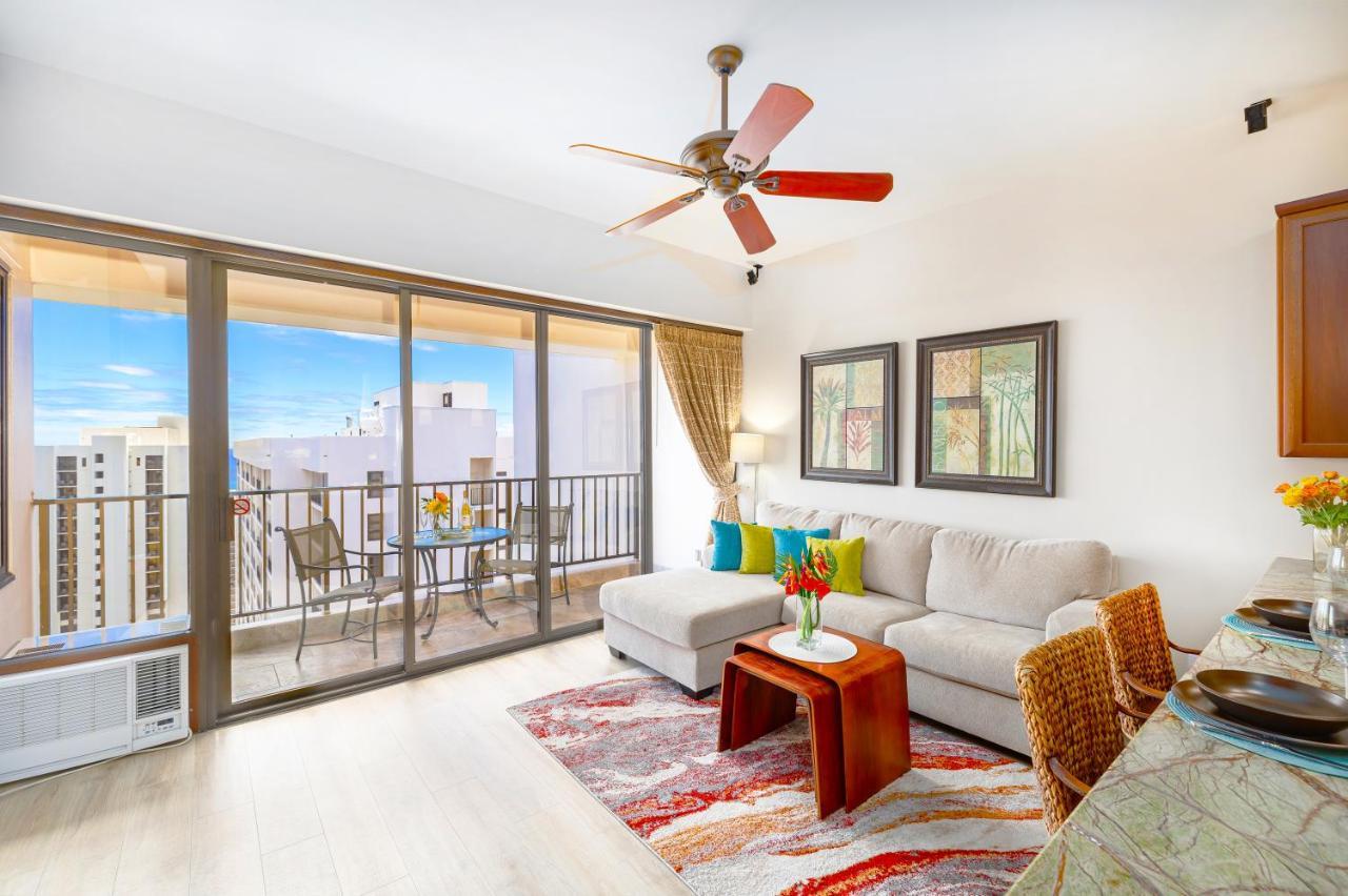 Appartement Upscale Penthouse With Ocean Views - Free Parking à Honolulu Extérieur photo